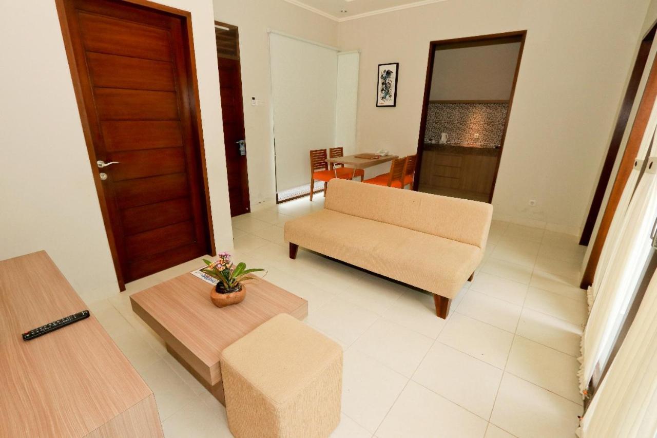 Villa Umah D' Kampoeng Ungasan Exteriör bild